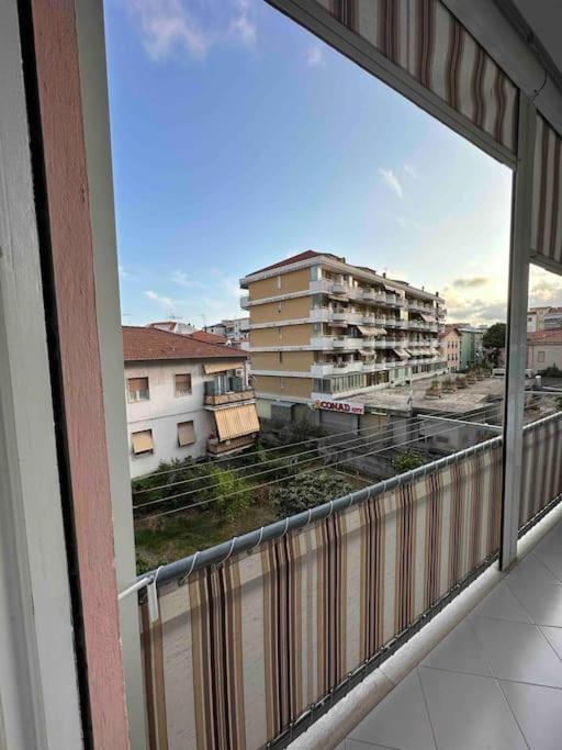 Casa Eleonora: A 5 Min Dal Mare + Free Parking Lejlighed Ventimiglia Eksteriør billede